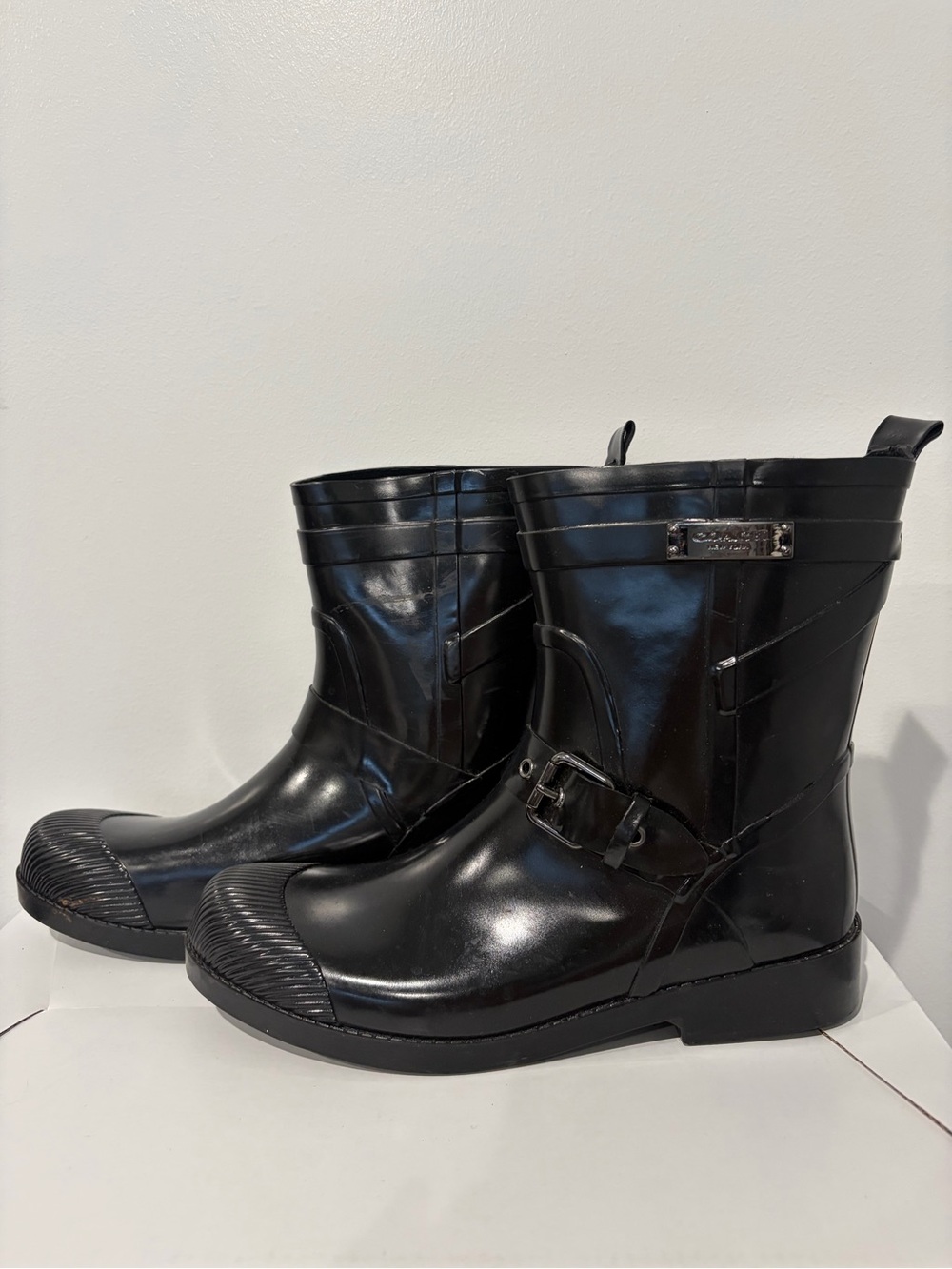 Coach Lester Shiny Short Rain Boots - Size 8